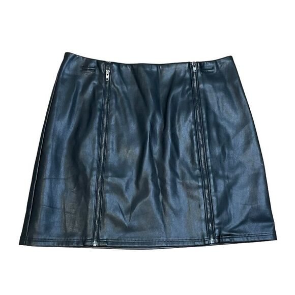 Kendal & Kyle Faux Leather Mini Skirt Black Double Silver Zipper Front S - Picture 1 of 5